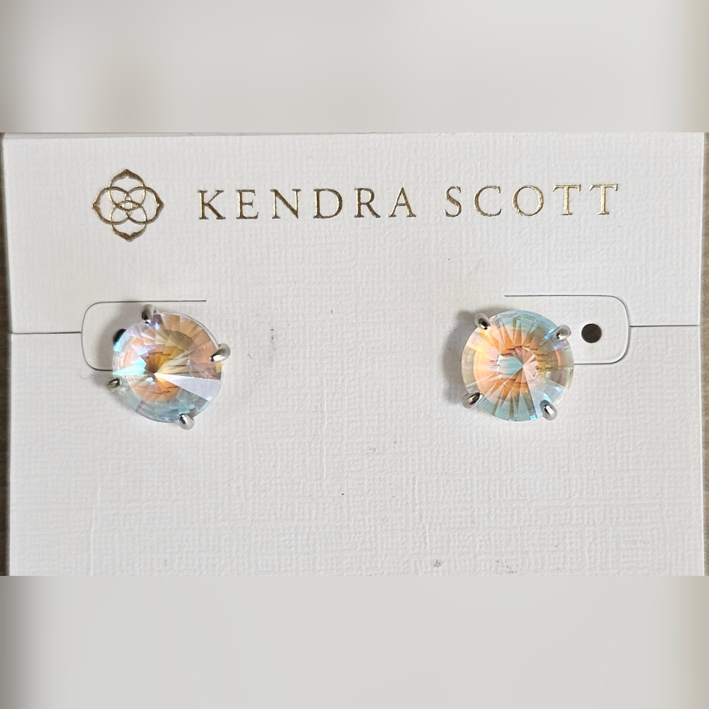 Kendra Scott Jolie Stud Earrings Dichroic Glass NWT $50 - Picture 11 of 13